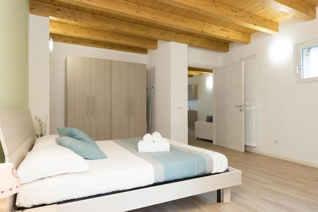 Residenze Lariane Apartment Colico