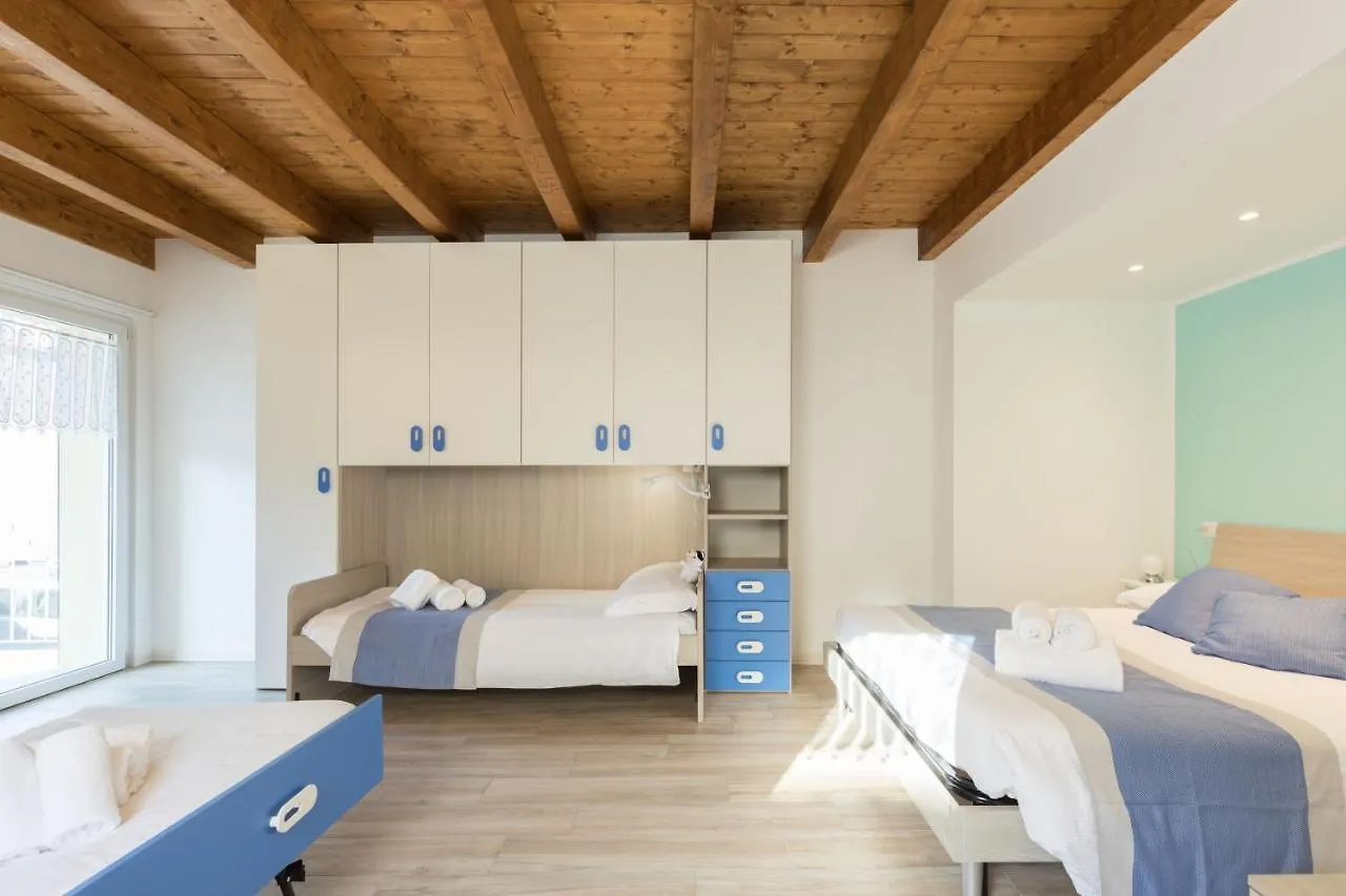 Residenze Lariane Apartment Colico