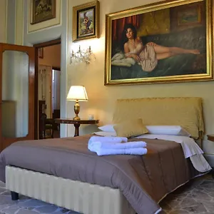 https://la-maison-de-lavinia.taorminaitalyhotels.com