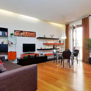 https://angelico-family-apartment.it-romehotels.com