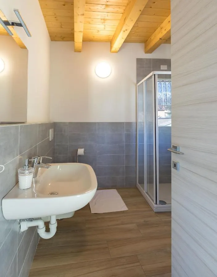 Residenze Lariane Apartamento Colico