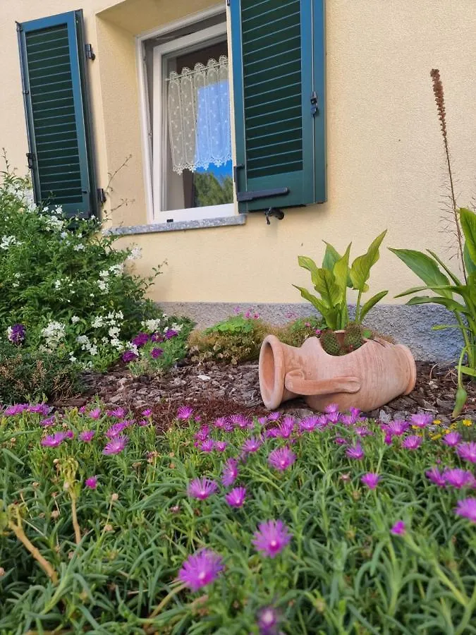 Residenze Lariane Apartamento Colico