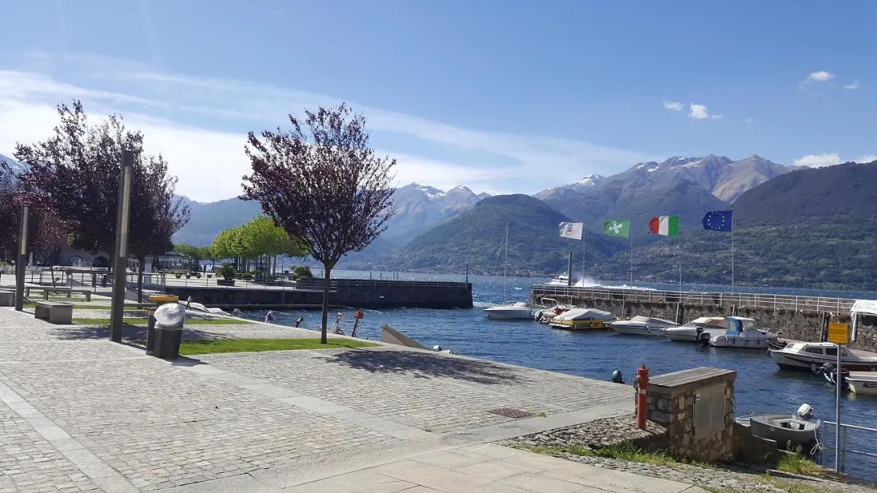 Residenze Lariane Apartamento Colico